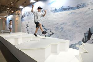 朱鷺メッセで開催されている体験型イベント「絶体絶命!? キミたちのサバイバル」=新潟市中央区万代島