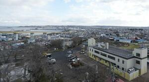 青森県八戸市の沿岸部=2025年12月10日