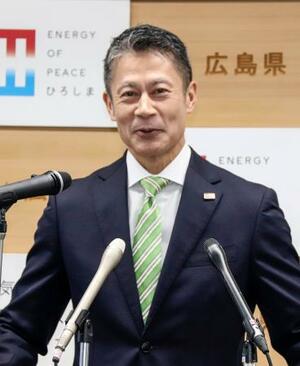 任期満了での退任に合わせ、広島県庁で記者会見する湯崎英彦知事=28日午後