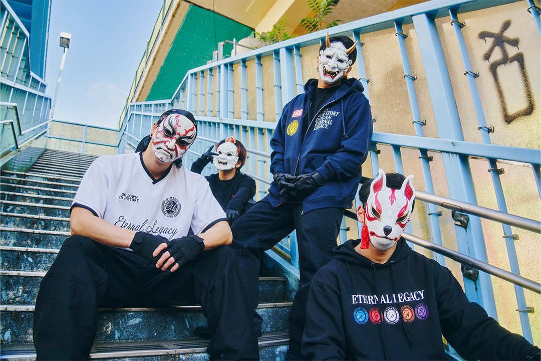 HATTRICK、メンバー全員がお面を着用する謎のお面ダンス集団「O-MENZ