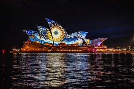 Vivid Sydney 2026が開幕、街はかつてない輝きを放つ Destination New