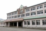 南魚沼市の「県立国際フロンティア高校（仮称）」地元出身のTSUNEIさんが校歌制作