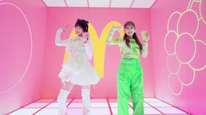 新TVCM「マックに甘いの飲みにこないか ももとマスカット」篇より