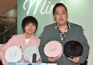 「Roomba 1/2 Muscle Cafe」に参加したエバース(佐々木隆史、町田和樹) (C)ORICON NewS inc.