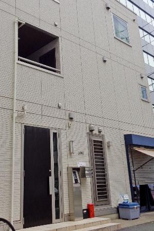 訪問看護ステーション「Arche」が入るビル=2024年5月、さいたま市