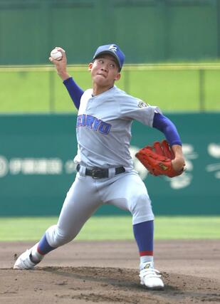 帝京長岡－新潟青陵　新潟青陵の先発・樋口豪太＝長岡市悠久山球場