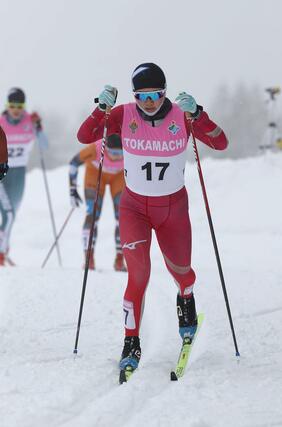 女子10キロクラシカル 福原優香(十日町高)=2月1日、十日町市