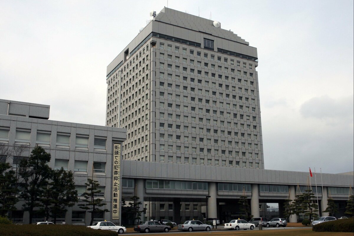 県立高校のタブレット無償貸与が終了へ、27年度入学者から「自己負担」導入　1台5万円弱の見込み | 新潟日報