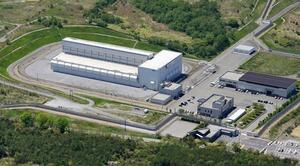 使用済み核燃料の中間貯蔵施設=2020年5月、青森県むつ市