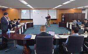 クマ対策を議論する環境省の専門家検討会=5月23日午後、東京都千代田区