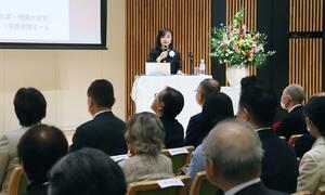 新潟青陵学園の創立１２５周年記念行事＝３日、新潟市中央区水道町１