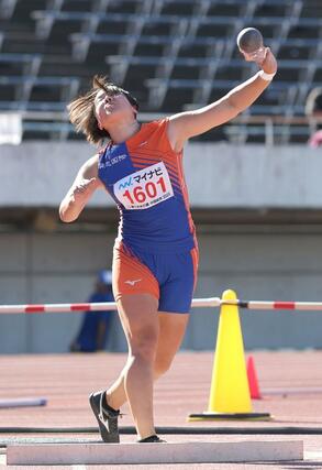 女子砲丸投げ 6位入賞した川浦もえ(開志国際)の3回目=ホットスタッフフィールド広島
