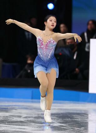 女子フリー　演技する中井亜美＝ＩＧアリーナ