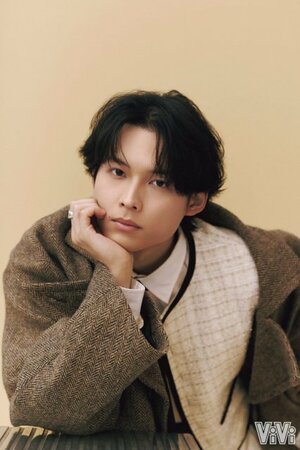 ViVi国宝級イケメンランキング2025年下半期ADULT部門の1位に輝いたSixTONES・松村北斗(C)講談社 ViVi2026年2・3月合併号