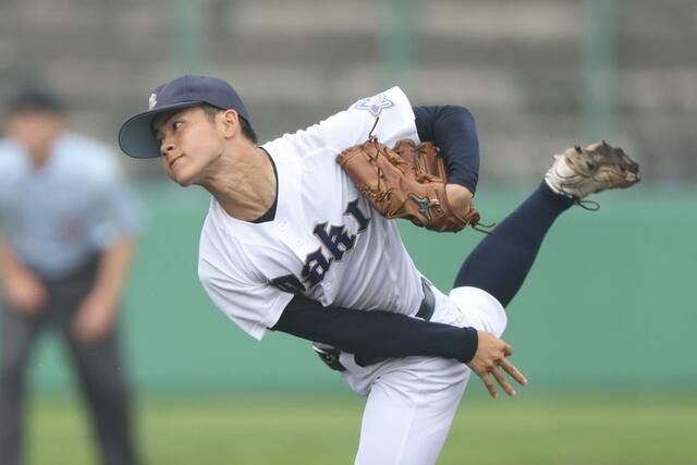 巻－村上　６回１失点に抑えた巻の先発・柳下獅薗＝新発田市五十公野