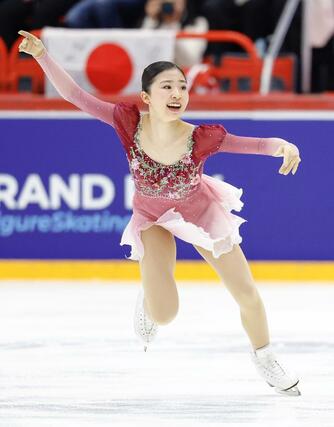 女子フリー 演技する千葉百音=ヘルシンキ(共同)