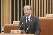 人口減社会への対応を重点課題に　佐渡市長が市議会3月定例会で施政方針、「前例にとらわれず」