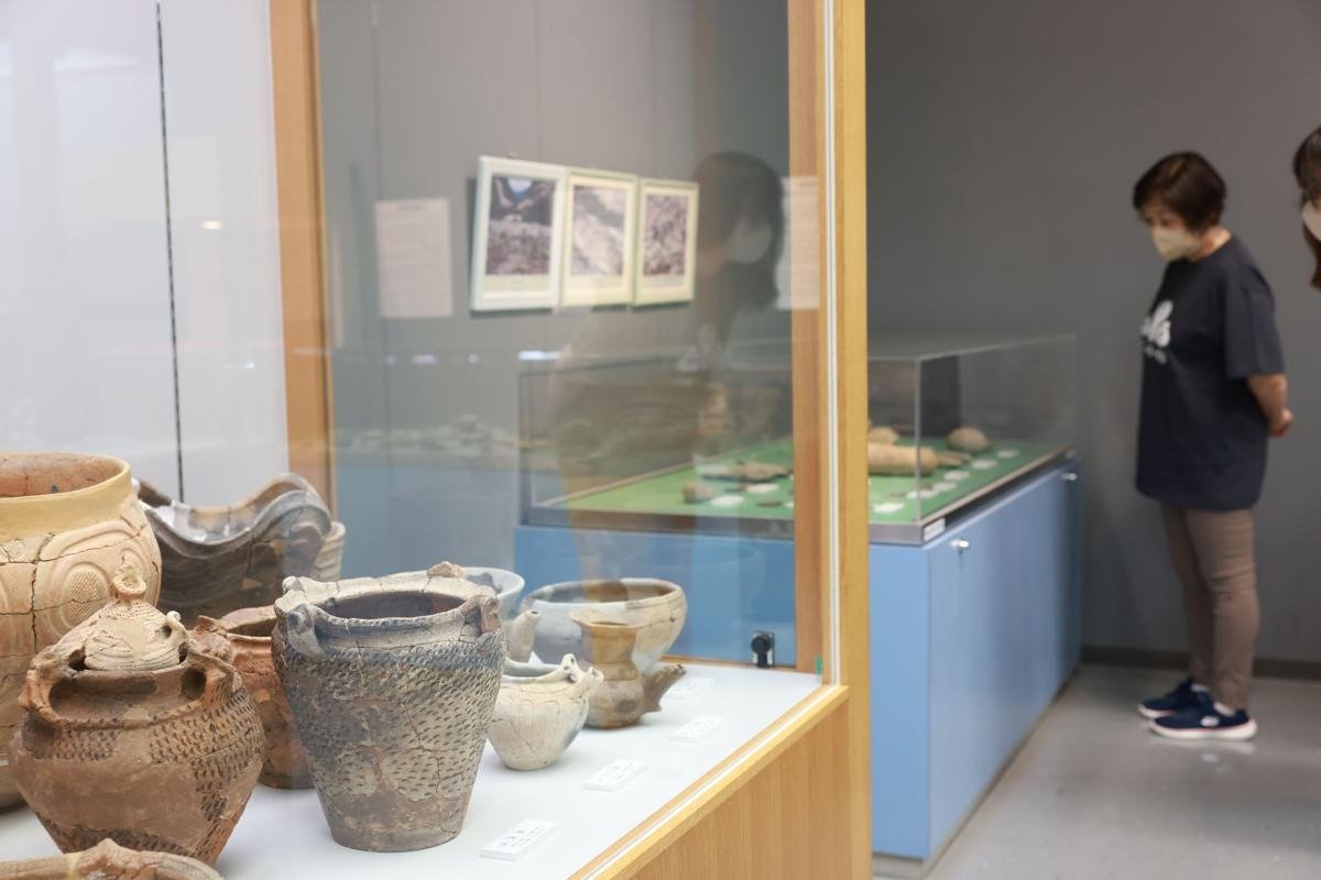 奥三面の3万年の人々の営みを知る！村上市の「縄文の里・朝日」が開館