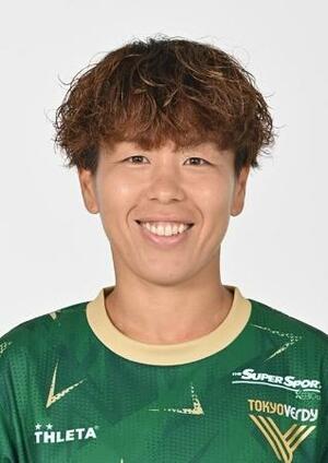 　岩清水梓