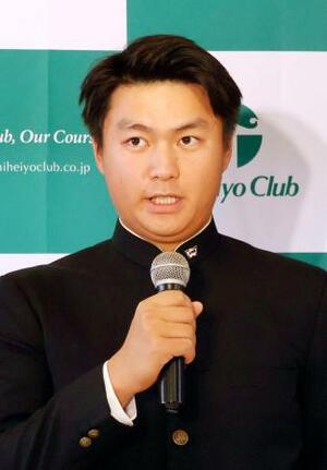 　プロ転向を表明した男子ゴルフの中野麟太朗＝１１日、静岡県太平洋クラブ御殿場