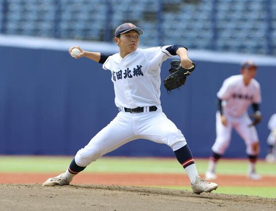 糸魚川白嶺－高田北城　５安打完封した高田北城の先発齋藤直弥＝エコスタ（写真映像部・永井隆司）
