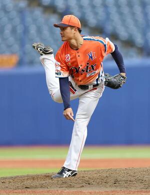 ６回無失点と好投した先発の飯田大翔＝エコスタ（写真映像部・永井隆司）