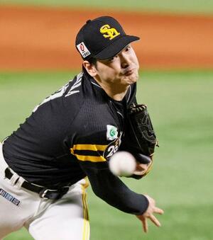 楽天戦に先発したソフトバンク・有原=みずほペイペイドーム