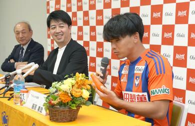 J1アルビレックス新潟］オイシックス社が新たにユニホーム