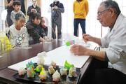 つまんで整えて十二支勢ぞろい♪旧正月の縁起物「いんころ」作り、柏崎市で体験教室