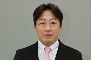 内山航氏