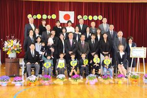 62年の歴史に幕を下ろす第一幼稚園の閉園式=五泉市学校町