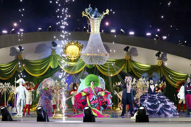 閉会式で披露されたオペラ＝２２日、イタリア・ベローナ（ロイター＝共同）