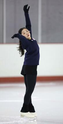 練習を公開した中井亜美＝千葉県船橋市