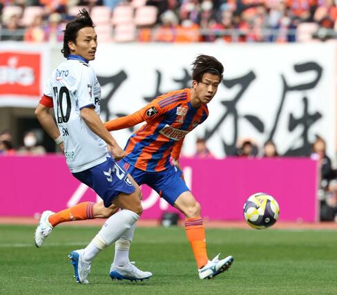 新潟-G大阪 前半、MF長谷川元希のゴールで先制=ビッグスワン