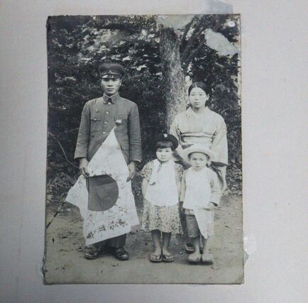 片桐キヨイさんと夫・篤司さん（髙橋聖子さん提供）