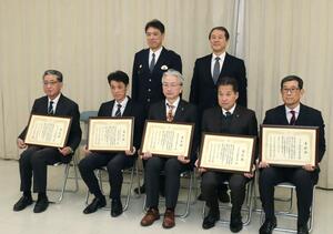 優秀安全運転事業所の表彰伝達式＝新潟市中央区上所１