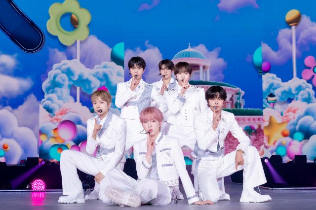 NCTWISH ユニフォーム　未開封　SMTOWN SMTOWN TOKYO ユニフォーム 新品未開封 NCT WISH うぃし - メルカリ
