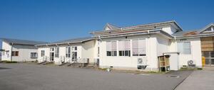 園舎を建て替え、ZEBの認証を受ける計画の大峰保育園=11月14日、新発田市下小中山