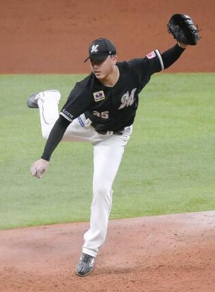 日本ハム戦に先発し５回２失点で２勝目を挙げたロッテ・田中晴＝エスコンフィールド