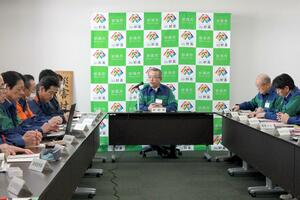 3年ぶりに設置した豪雪対策本部の初会合=2月12日、妙高市役所