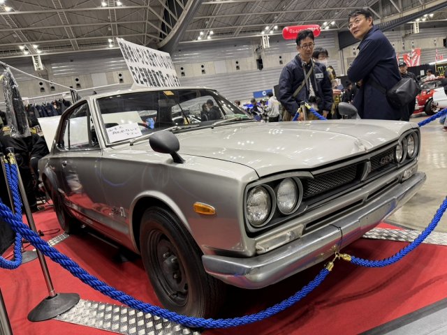 1度も車検を受けていない”『ハコスカ GT-R』に人だかり 走行距離2万