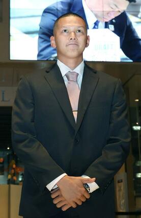 阪神から５位指名を受けた、オイシックスの能登嵩都投手＝新潟日報メディアシップ