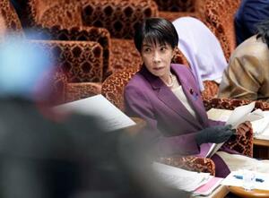 　参院予算委の集中審議に出席した高市首相＝６日午前