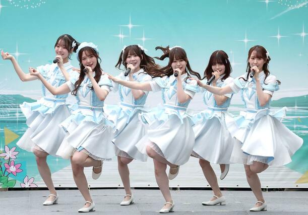 プレイベントで会場を盛り上げたＮＧＴ４８＝１４日、新潟市中央区