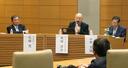 田中実さんの同級生らが出席し、拉致問題を考えた集会＝１日、国会