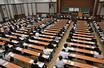　大学入学共通テストに臨む受験生＝１７日午前、東京都文京区の東大