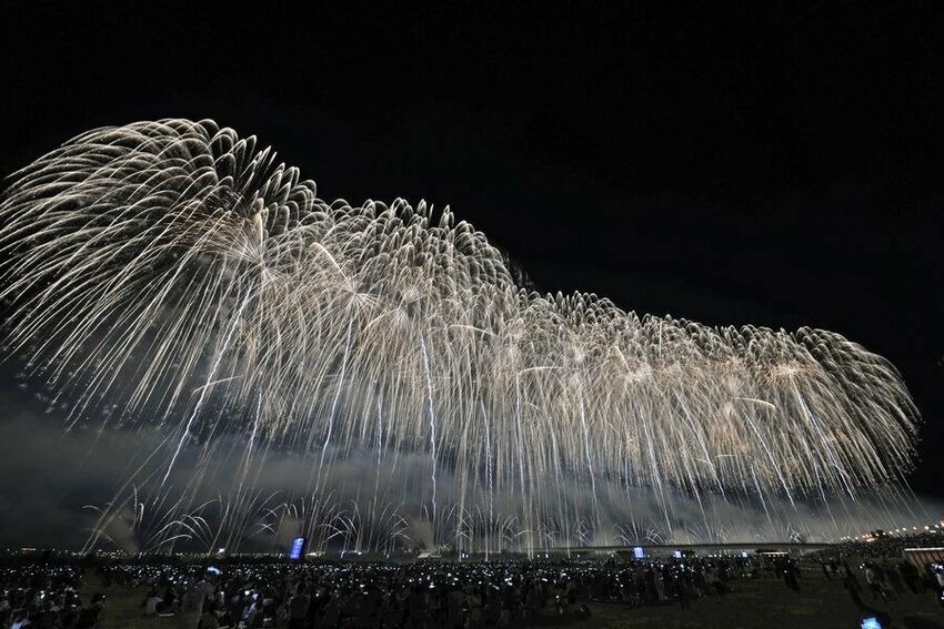 ［長岡花火2025］5月26日からチケット一般販売、転売対策で購入者名を印字、長岡市民向け先行販売は4月10日から