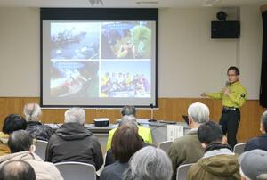 魚を研究した学生時代から現在のトキ保護の活動を振り返る北橋隆史さん=佐渡市新穂瓜生屋