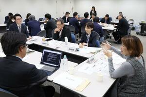 新潟アニメ推進協議会の第２回会合＝２９日、新潟市中央区