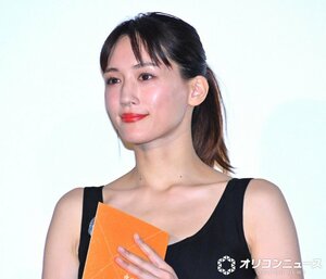 観客の涙に感動をみせた綾瀬はるか （C）ORICON NewS inc.